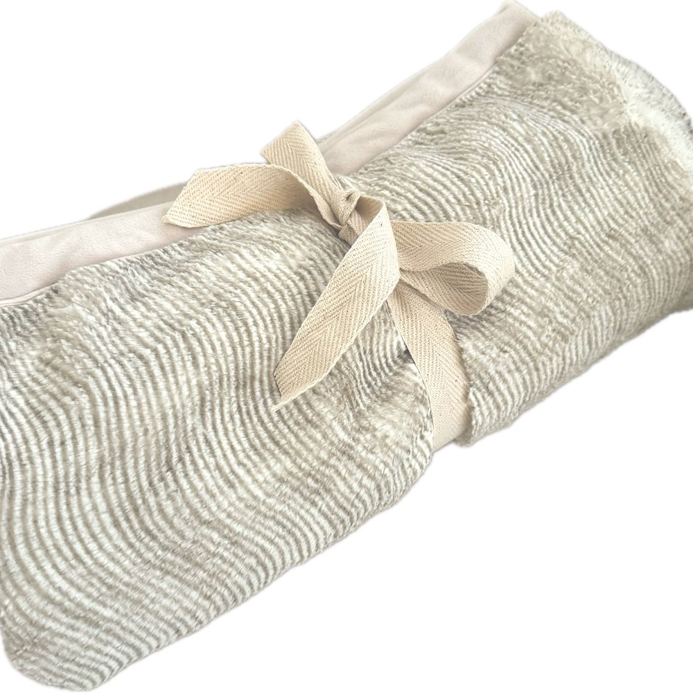 Pottery Barn Faux Fur Throw Ivory/Tan Color